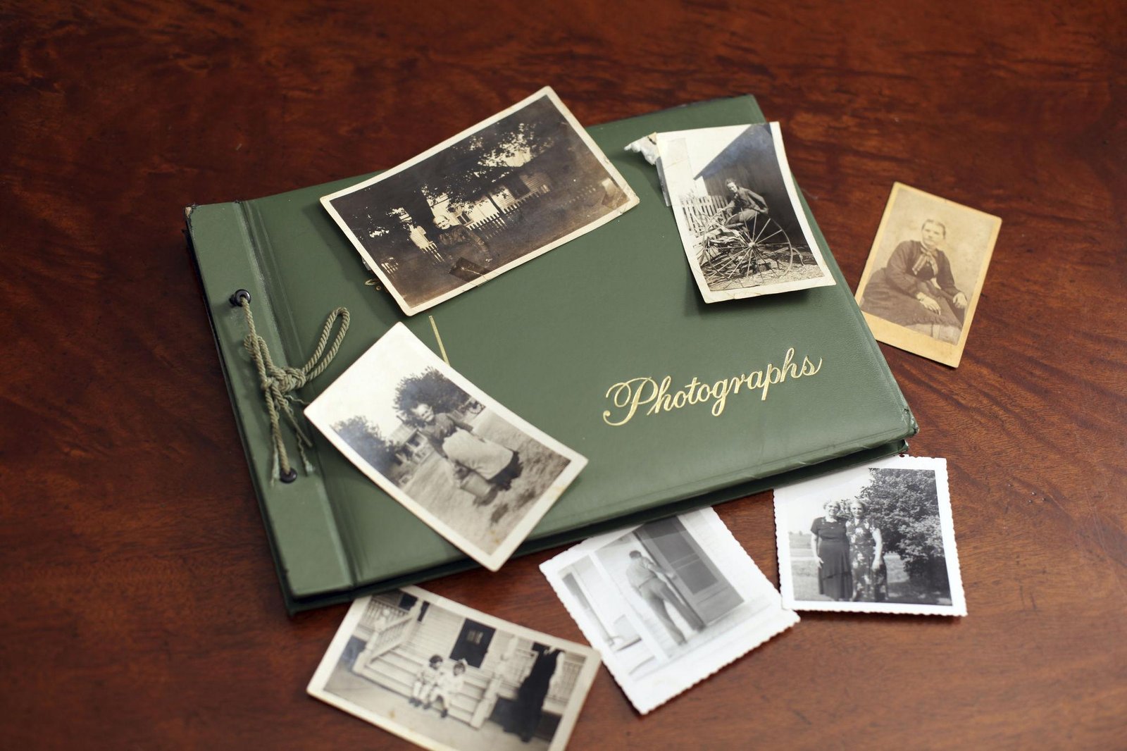 Large photographic collection awaiting assessment and organisation