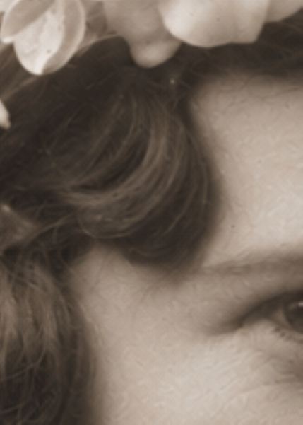 Photograph texture after restoration